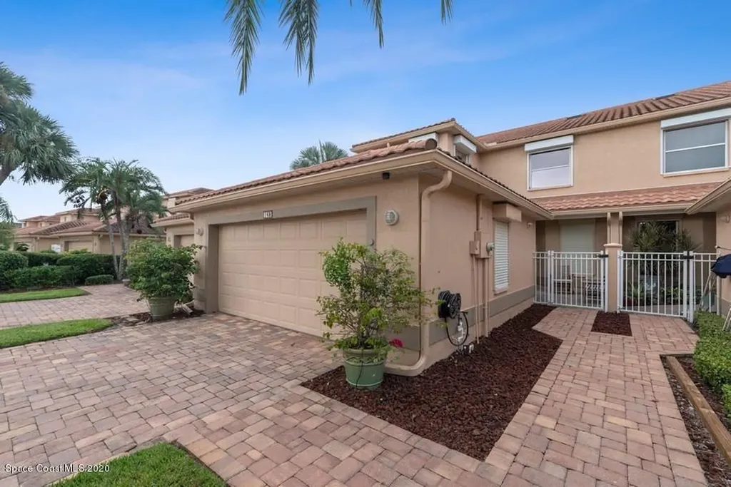 16 Marina Isles Boulevard Indian Harbour Beach FL 32937