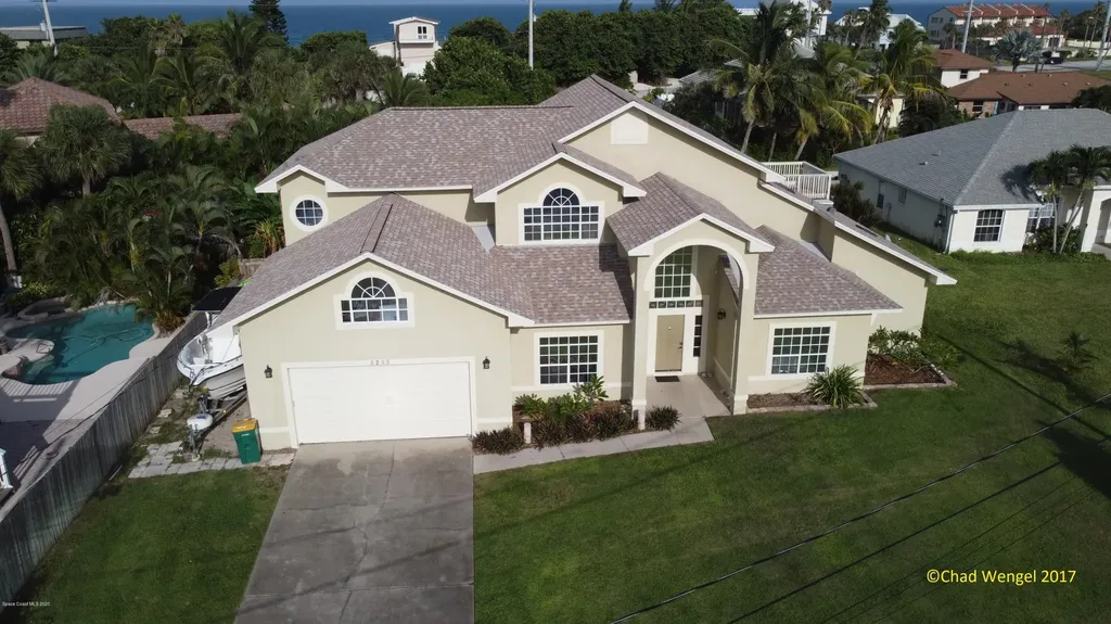 5255 Palm Drive Melbourne Beach FL 32951