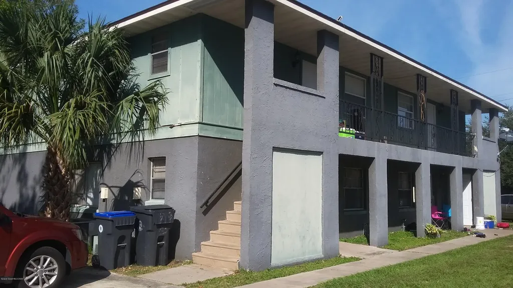 206 N Grannis Avenue Titusville FL 32796