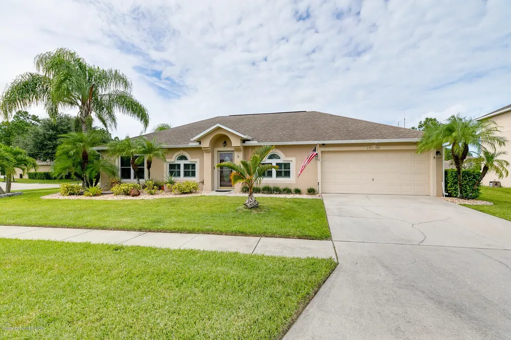 1590 Las Palmos Drive SW Palm Bay FL 32908