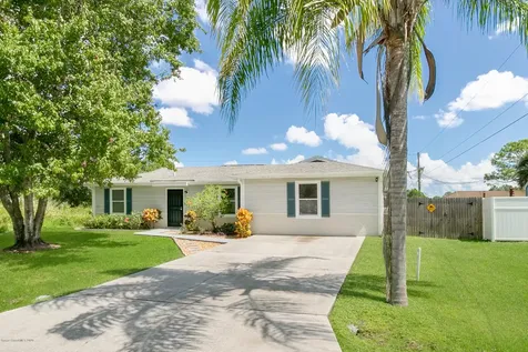 407 Goldsmith Avenue NW Palm Bay FL 32907