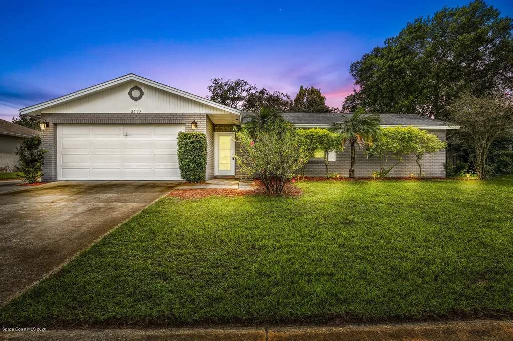 2535 White Oak Lane Titusville FL 32780