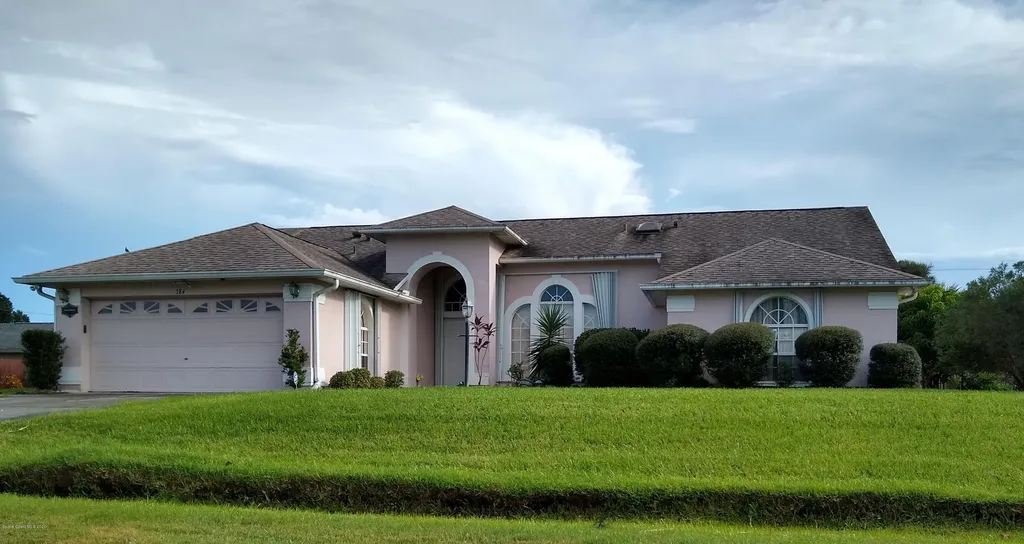 384 Humbert Street NE Palm Bay FL 32907