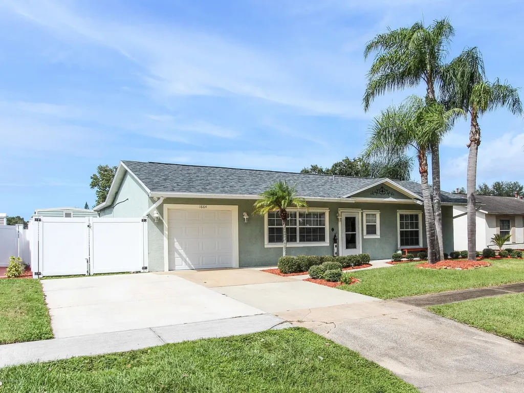 1664 Yorktown Avenue Titusville FL 32796