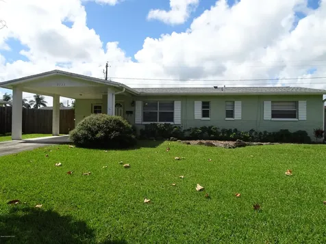 2733 Fountainhead Boulevard Melbourne FL 32935