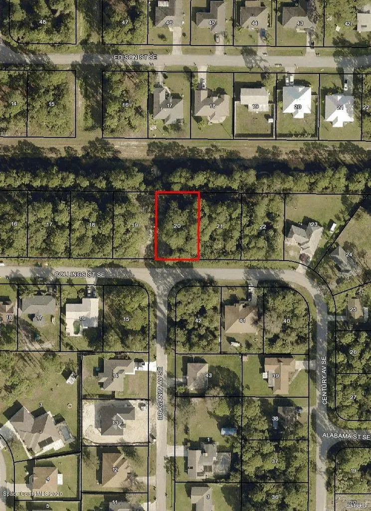571 Collings Street SE Palm Bay FL 32909