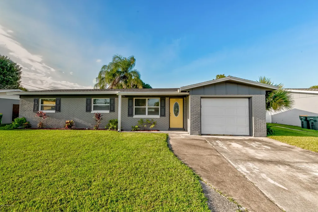 2563 Stratford Drive Cocoa FL 32926