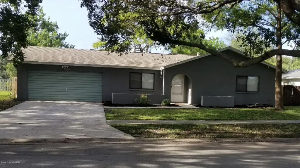 1998 Nicklaus Drive Melbourne FL 32935