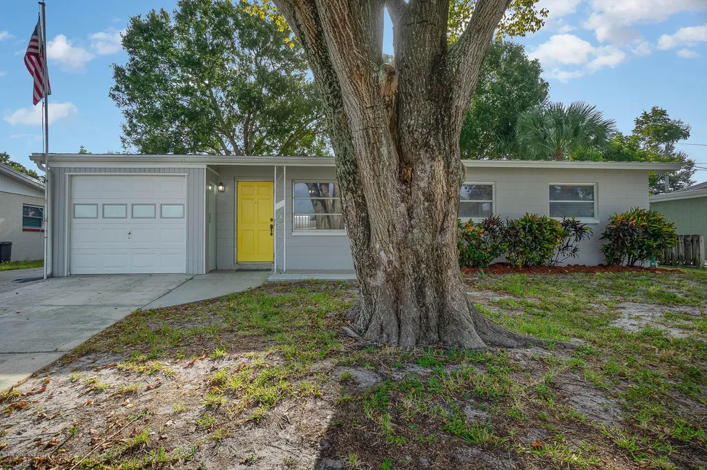 727 Mcdermott Avenue Melbourne FL 32935