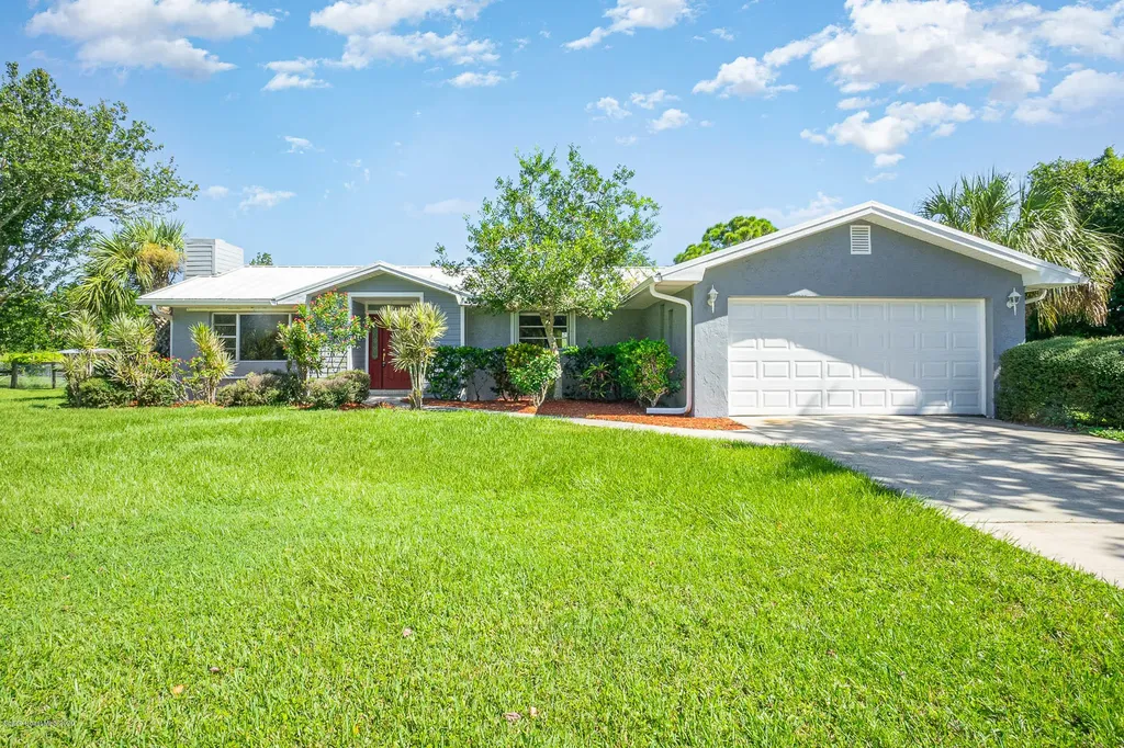 4230 Lakeglen Drive Melbourne FL 32934