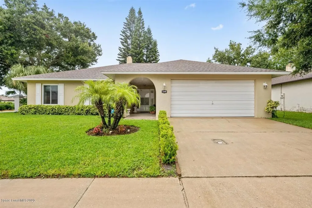 1290 Muirfield Court Titusville FL 32780