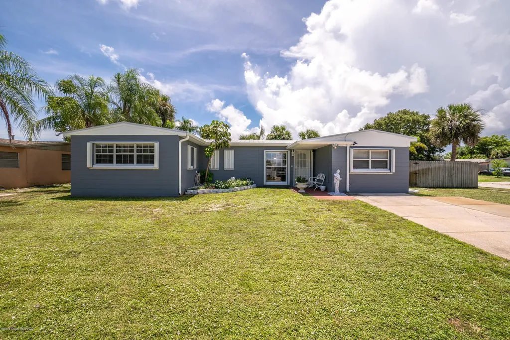 2007 Washington Avenue Melbourne FL 32935