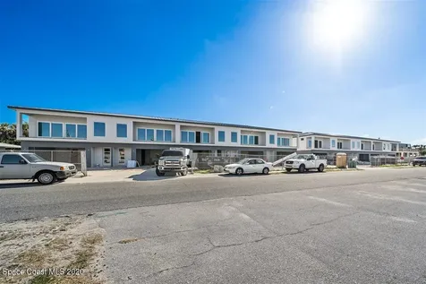 211 6th Avenue Indialantic FL 32903