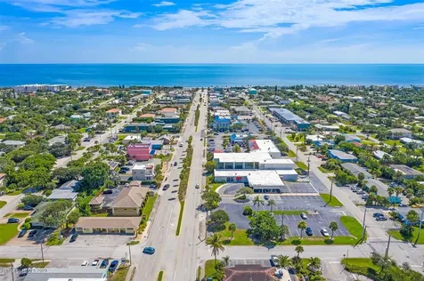 211 6th Avenue Indialantic FL 32903