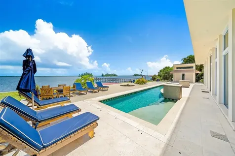 11110 Us Highway 1 Sebastian FL 32958