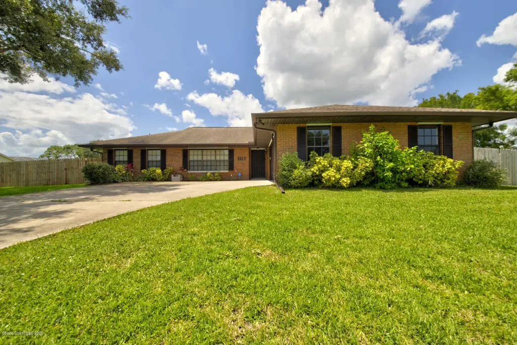 778 Rebab Avenue NE Palm Bay FL 32907