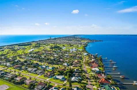 2260 S River Road Melbourne Beach FL 32951