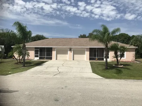 1611 Santos Street SE Palm Bay FL 32909