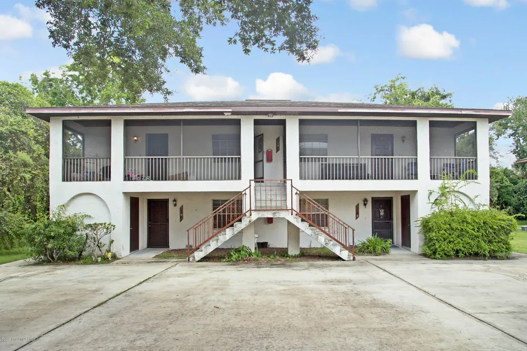 2294 Fox Hollow Drive Titusville FL 32796