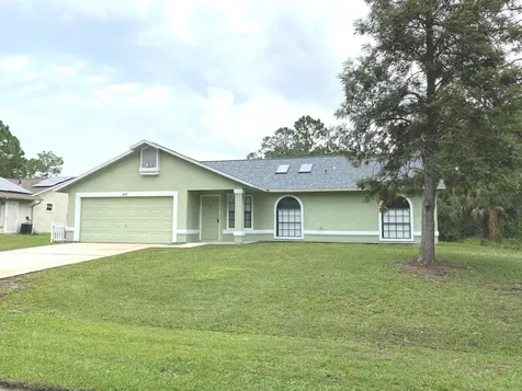 475 Goldsmith Avenue NW Palm Bay FL 32907