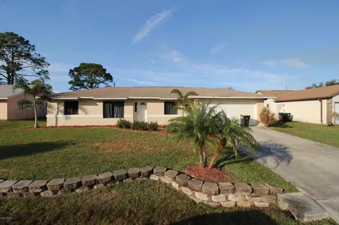 949 Banks Street NW Palm Bay FL 32907