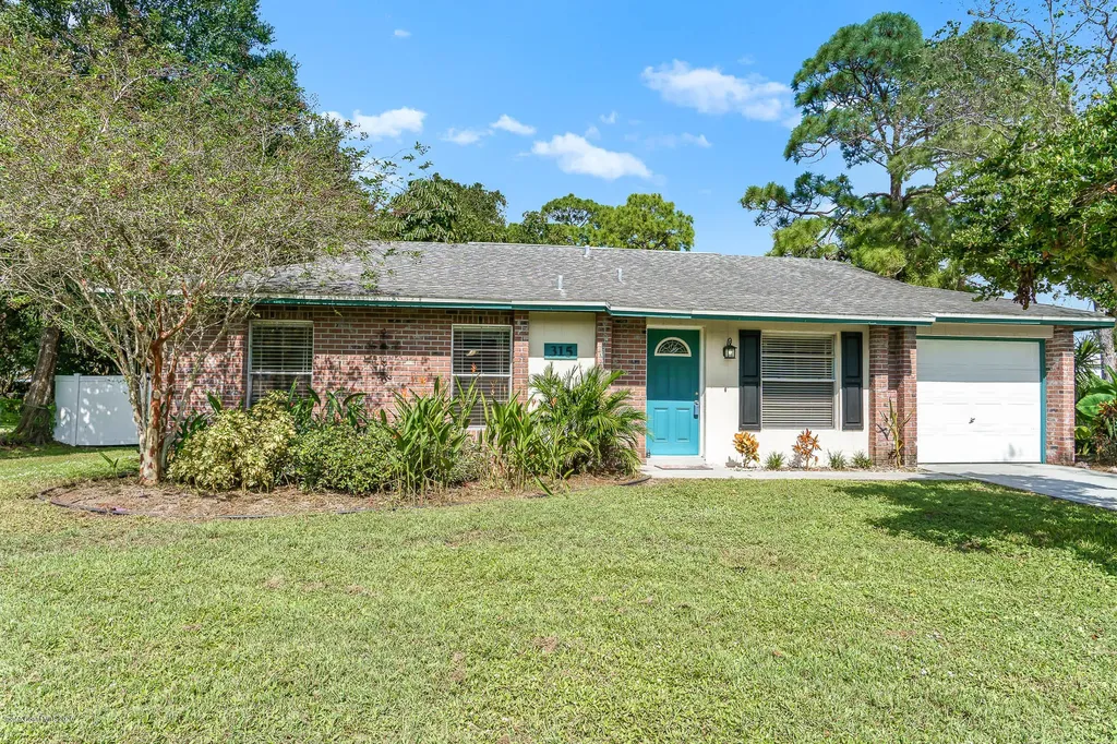 315 Stendal Road NW Palm Bay FL 32907