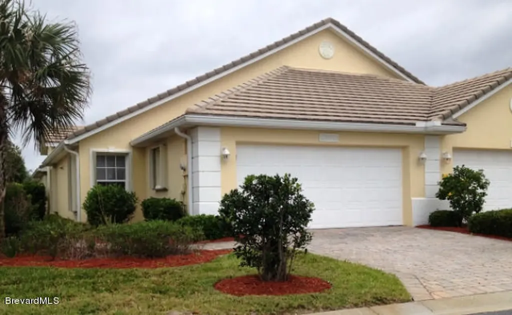 5330 Tay Court Melbourne Beach FL 32951