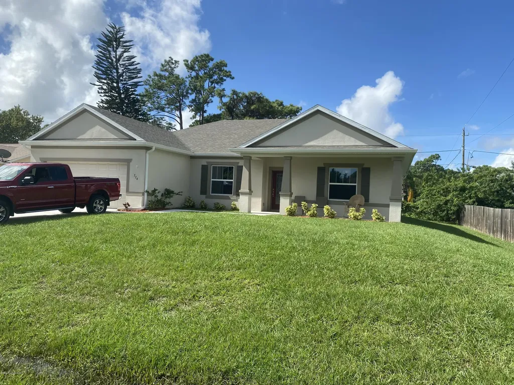 774 Alfonso Avenue SE Palm Bay FL 32909