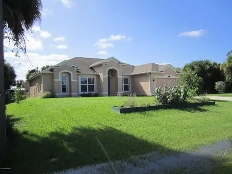 534 Halifax Street SW Palm Bay FL 32908