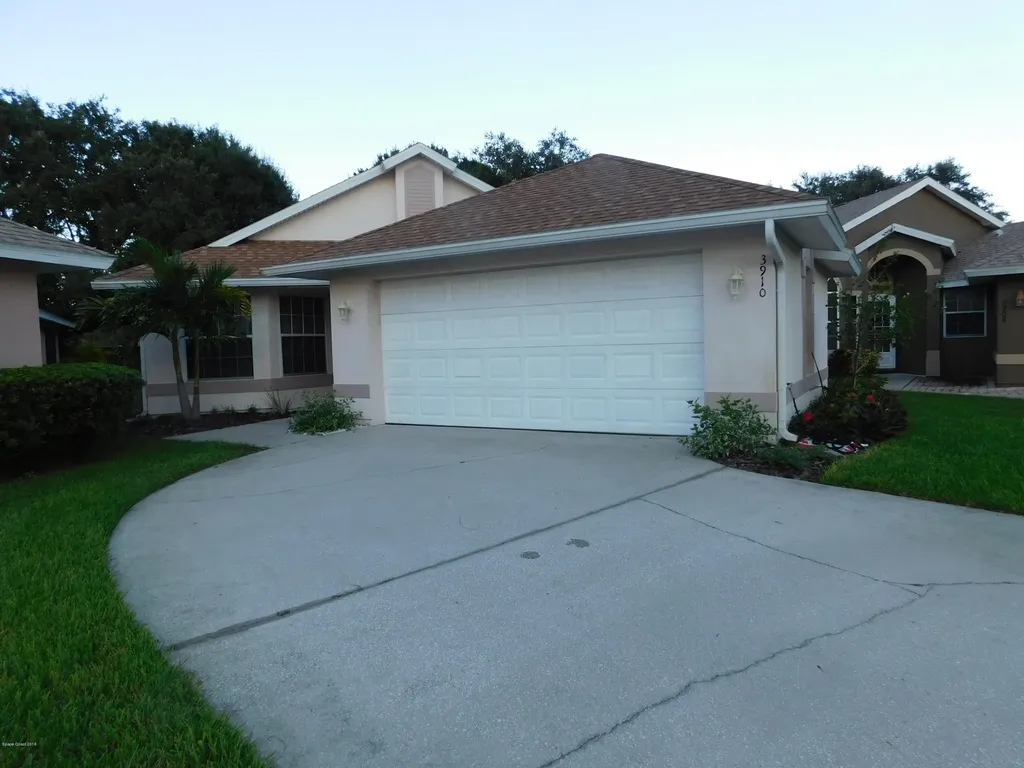 3910 Saint Armens Circle Melbourne FL 32934