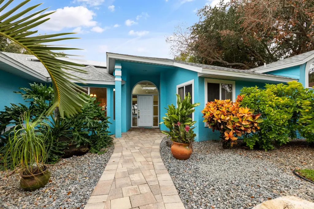565 Robinhood Drive Merritt Island FL 32953