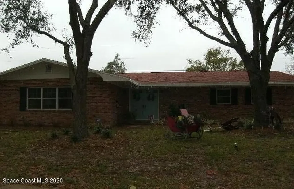 1630 W Carriage Drive Titusville FL 32796