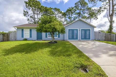 615 Tejon Avenue SW Palm Bay FL 32908