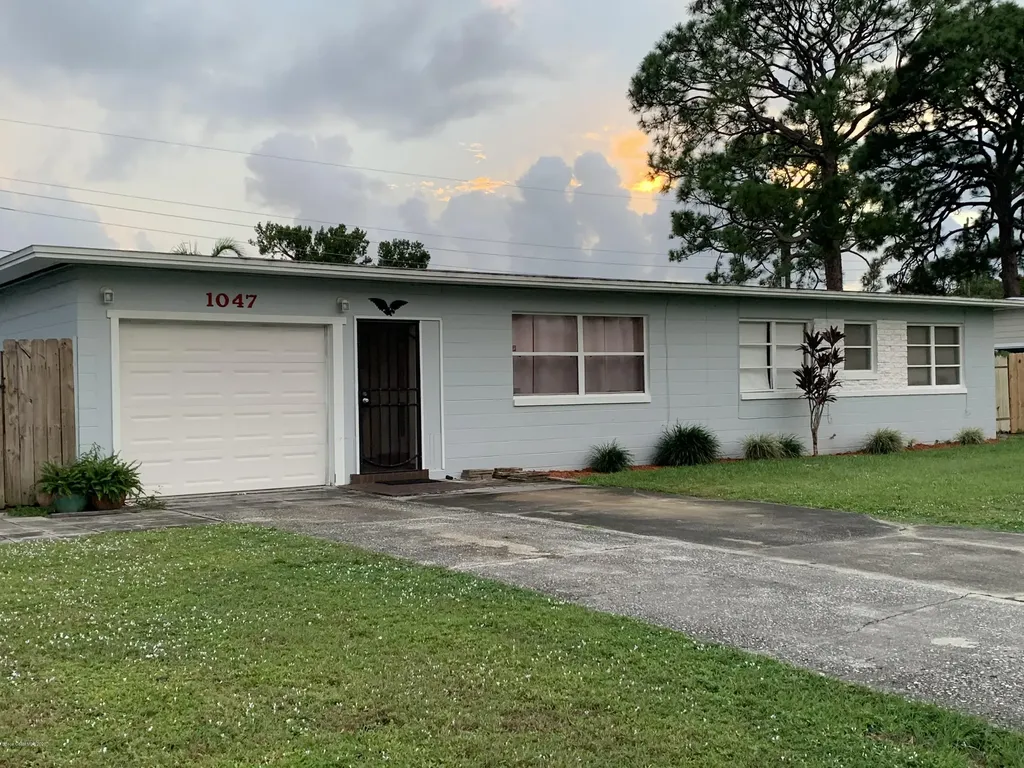 1047 Cypress Lane Cocoa FL 32922