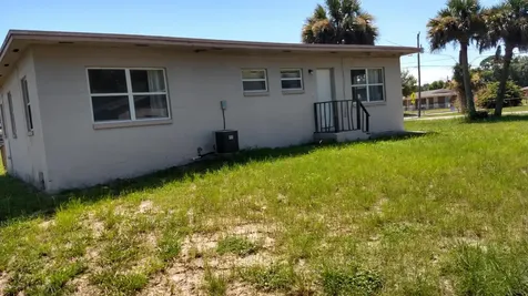 2908 Jefferson Street Mims FL 32754
