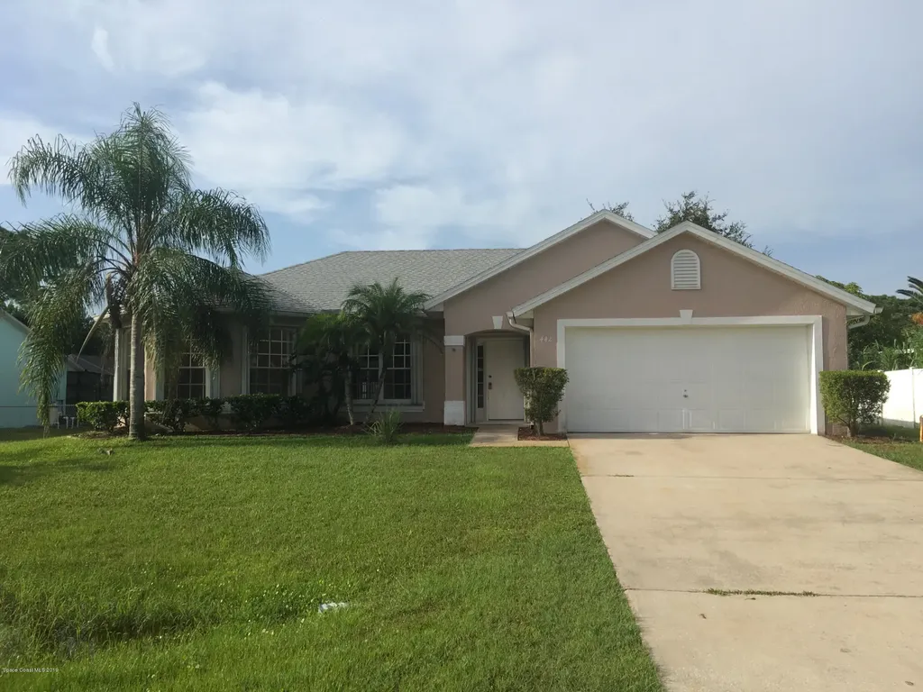 442 Davidson Street SE Palm Bay FL 32909