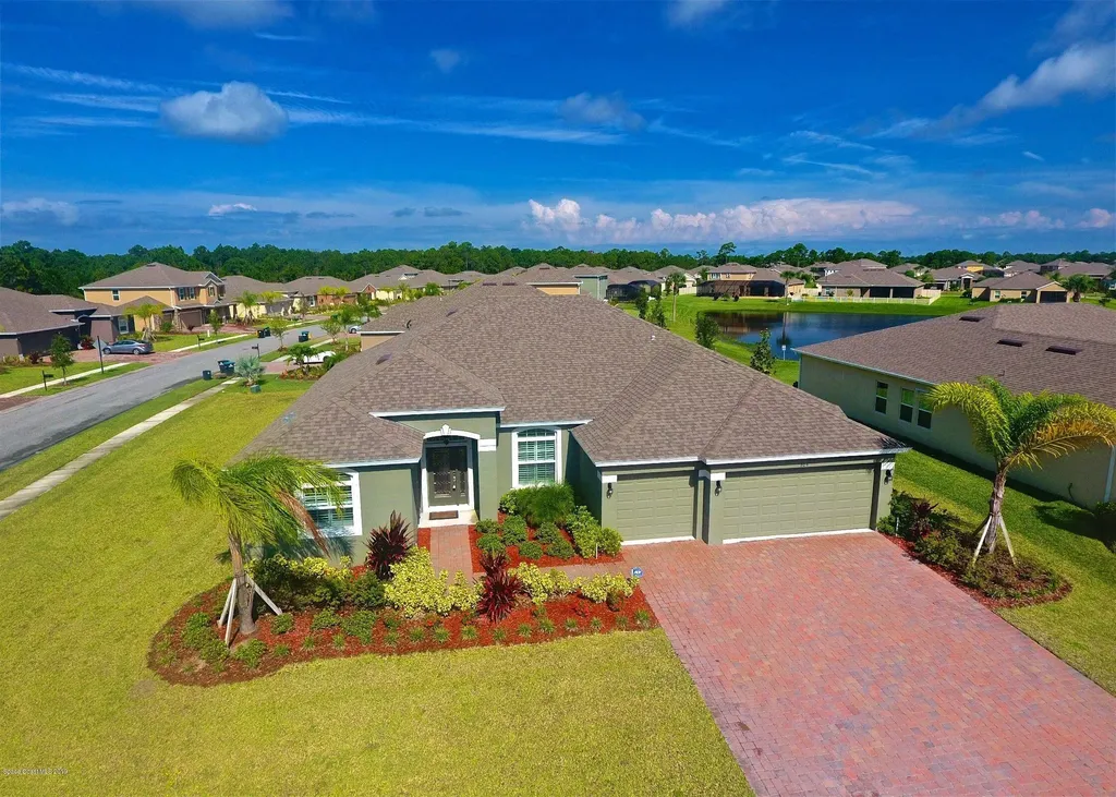 604 Easton Forest Circle SE Palm Bay FL 32909