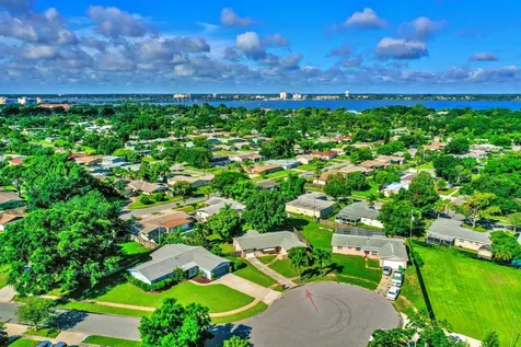 829 Manderine Street Merritt Island FL 32953