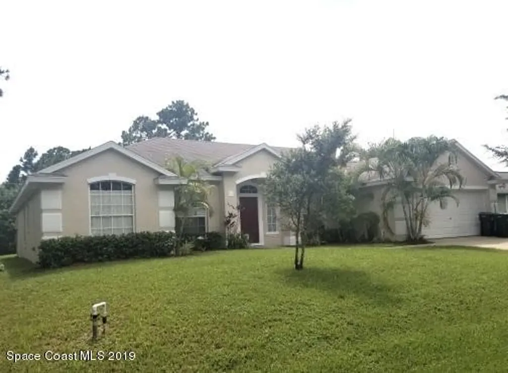 2658 Tennyson Avenue SE Palm Bay FL 32909