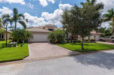 2031 Grey Falcon Circle SW Vero Beach FL 32962