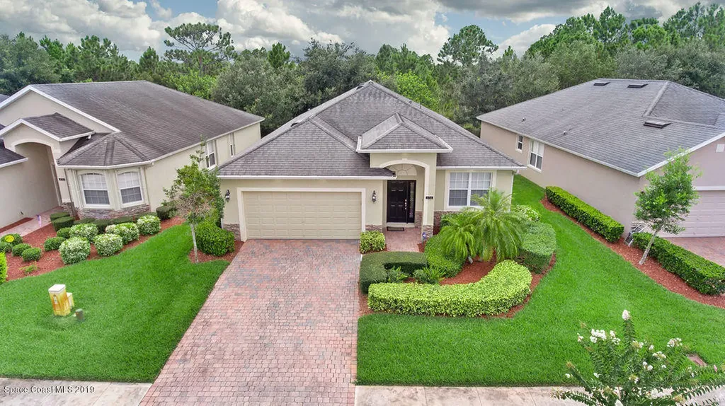 672 Remington Green Drive SE Palm Bay FL 32909