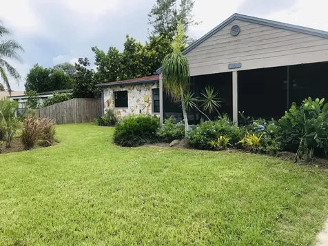 1038 Holland Street Melbourne FL 32935