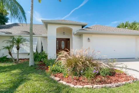 117 Oak Grove Lane Merritt Island FL 32952