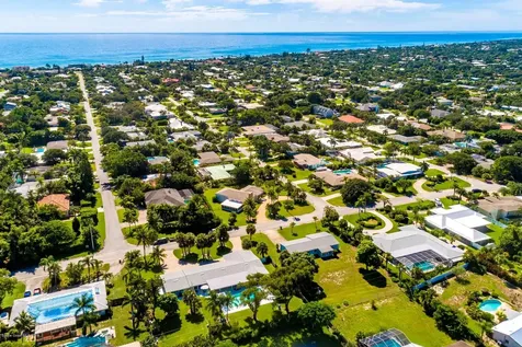 1202 S Ramona Avenue Indialantic FL 32903