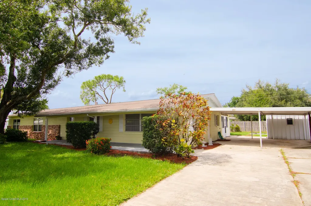 250 Banana Boulevard Merritt Island FL 32952
