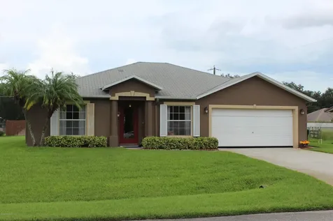 855 Dupont Street NE Palm Bay FL 32907