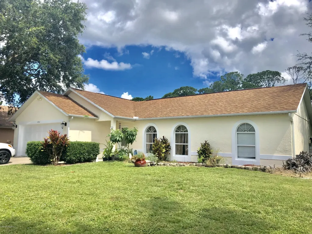 1701 Zaminder Street NW Palm Bay FL 32907