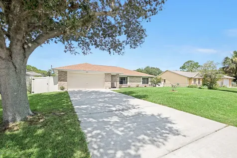 1508 Cass Avenue NW Palm Bay FL 32907