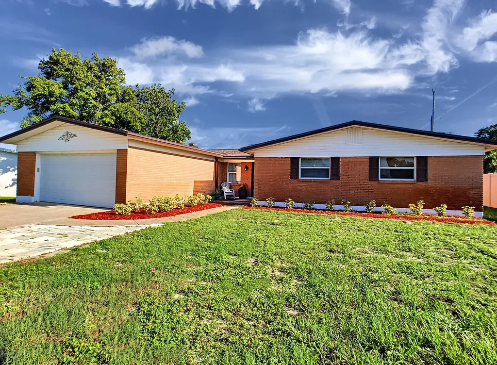 1310 Holt Drive Merritt Island FL 32952