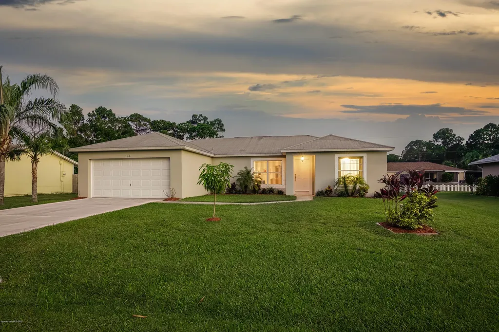 160 Whirl Street SW Palm Bay FL 32908
